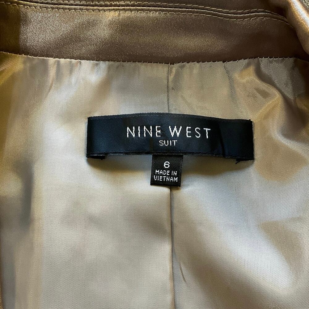 NWT Nine West Pant Suit Set Champagne Satin Jacket 6 Pants 8 Formal Occasion - Picture 6 of 16